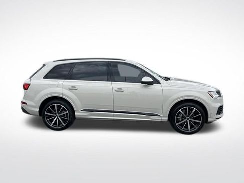 Used 2023 Audi Q7 3.0T Premium Plus w/ Premium Plus Package AWD/4WD image 12