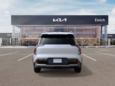 New 2026 Kia EV9 GT-Line image 8