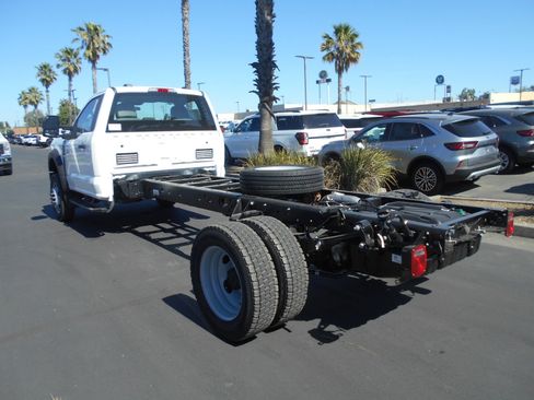 Used 2024 Ford F550 4x4 Regular Cab Super Duty image 3