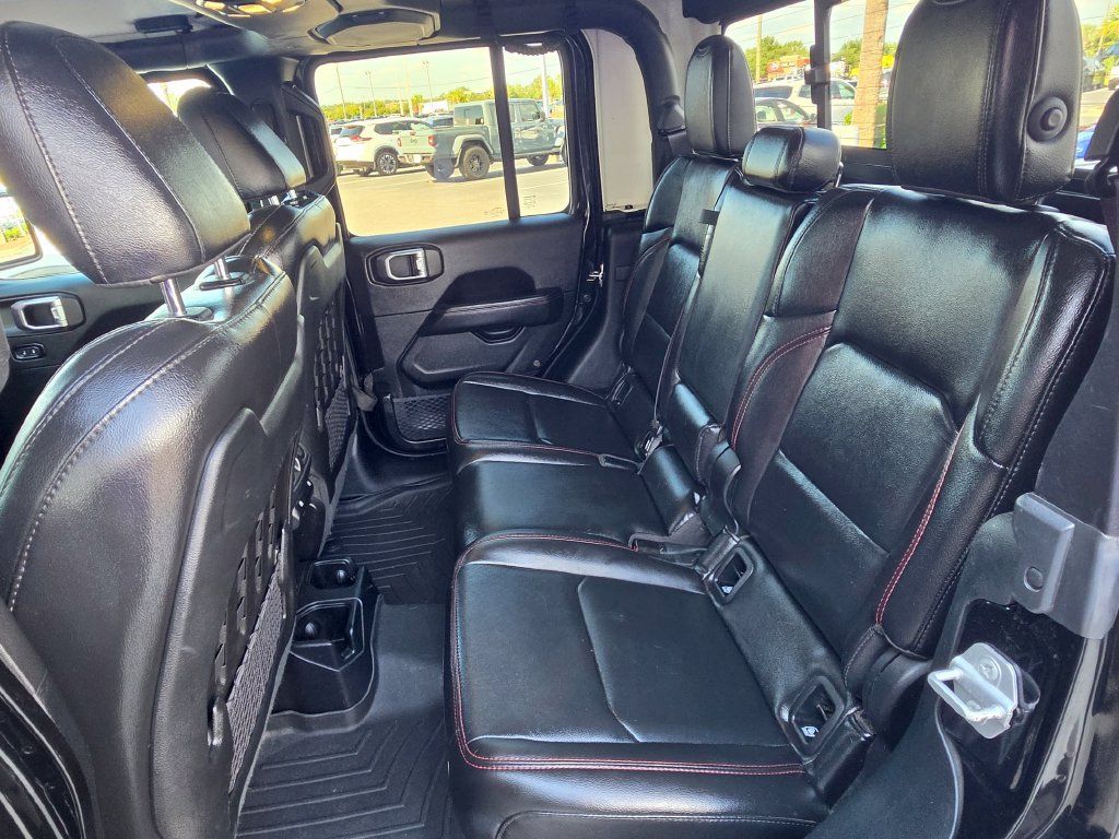 Used 2020 Jeep Gladiator Rubicon AWD/4WD image 11