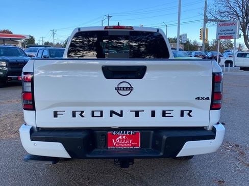 New 2026 Nissan Frontier SV w/ All-Weather Content Package image 4
