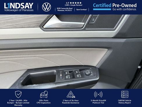 Used 2021 Volkswagen Atlas Cross Sport SE image 19