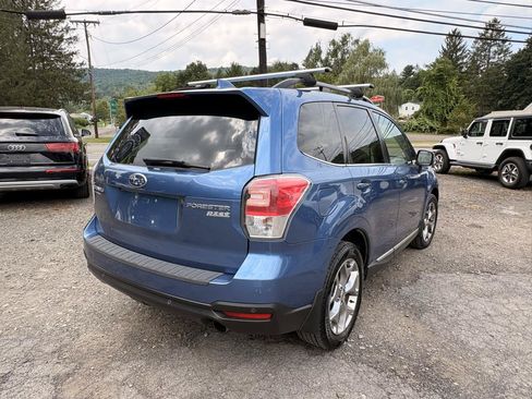 Used 2017 Subaru Forester 2.5i Touring AWD/4WD image 7