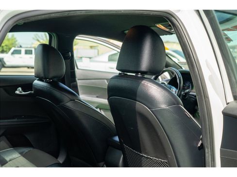 Used 2023 Kia Forte LXS w/ LXS Technology Package FWD image 43