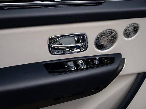 Used 2019 Rolls-Royce Cullinan AWD/4WD image 58