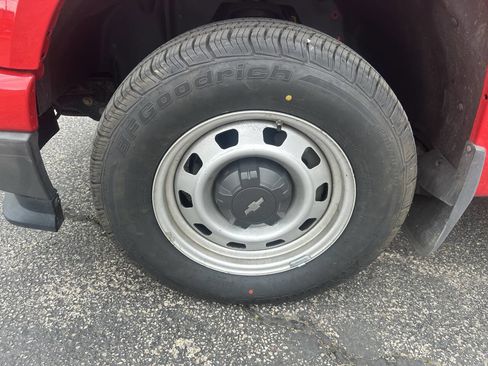 Used 2012 Chevrolet Colorado W/T image 29