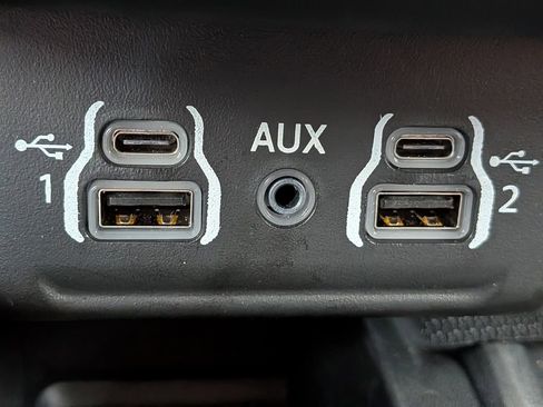 Used 2024 Dodge Durango R/T w/ Blacktop Package image 24