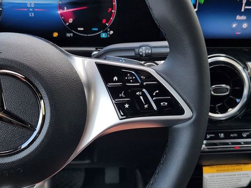 Used 2026 Mercedes-Benz GLB 250 GLB 250 image 28