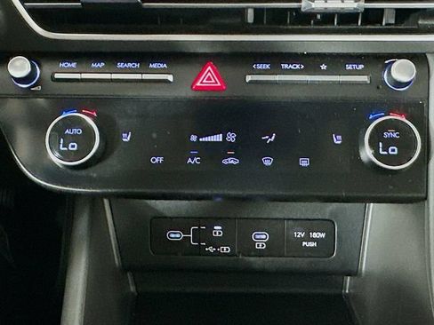 Used 2025 Hyundai Sonata SEL FWD image 16