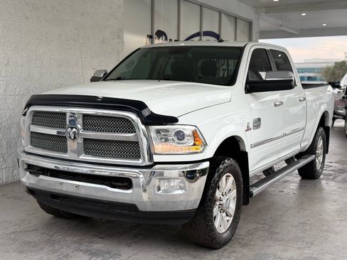Used 2014 RAM 2500 Longhorn AWD/4WD image 2
