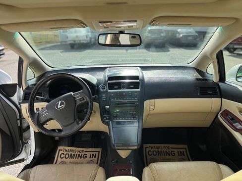 Used 2012 Lexus HS 250h image 18