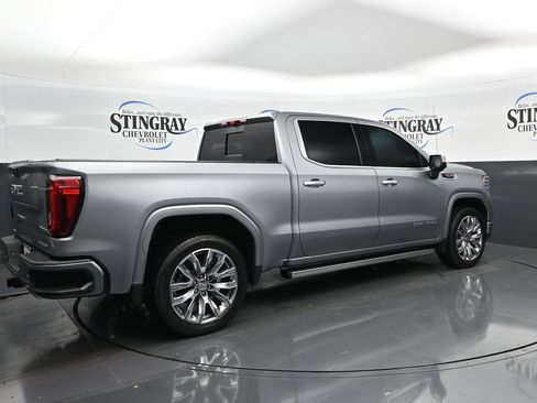 Used 2025 GMC Sierra 1500 Denali w/ Denali Reserve Package AWD/4WD image 7