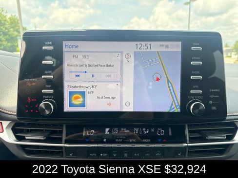 Used 2022 Toyota Sienna XSE w/ XSE Plus Package AWD/4WD image 29