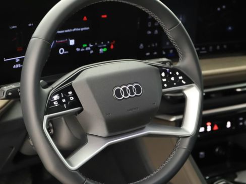 Used 2025 Audi Q5 Prestige AWD/4WD image 16
