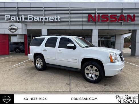 Used 2011 GMC Yukon SLT image 1