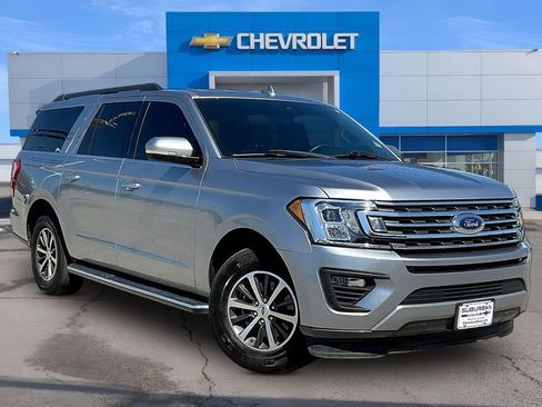 Used 2020 Ford Expedition Max XLT w/ Equipment Group 202A RWD image 2