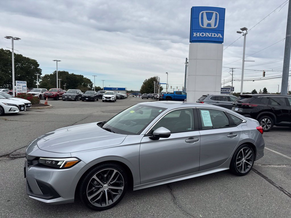 Used 2024 Honda Civic Touring image 1