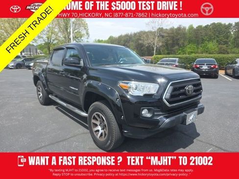 Used 2020 Toyota Tacoma SR5 image 1