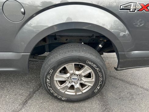 Used 2017 Ford F150 XLT w/ Equipment Group 302A Luxury image 8