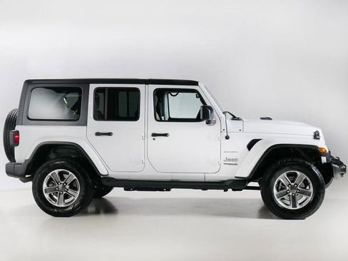 Used 2021 Jeep Wrangler Unlimited Sahara image 28