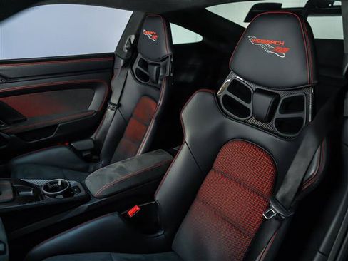 Certified 2025 Porsche 911 GT3 RS RWD image 5