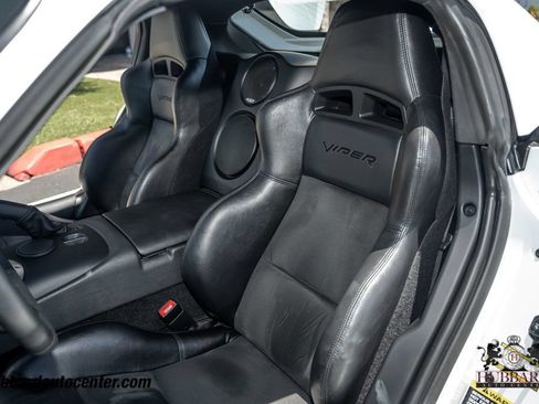 Used 2009 Dodge Viper ACR RWD image 21