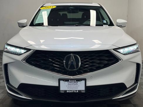 Certified 2025 Acura MDX SH-AWD w/ Technology Package image 2