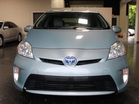 Used 2012 Toyota Prius Two FWD image 7