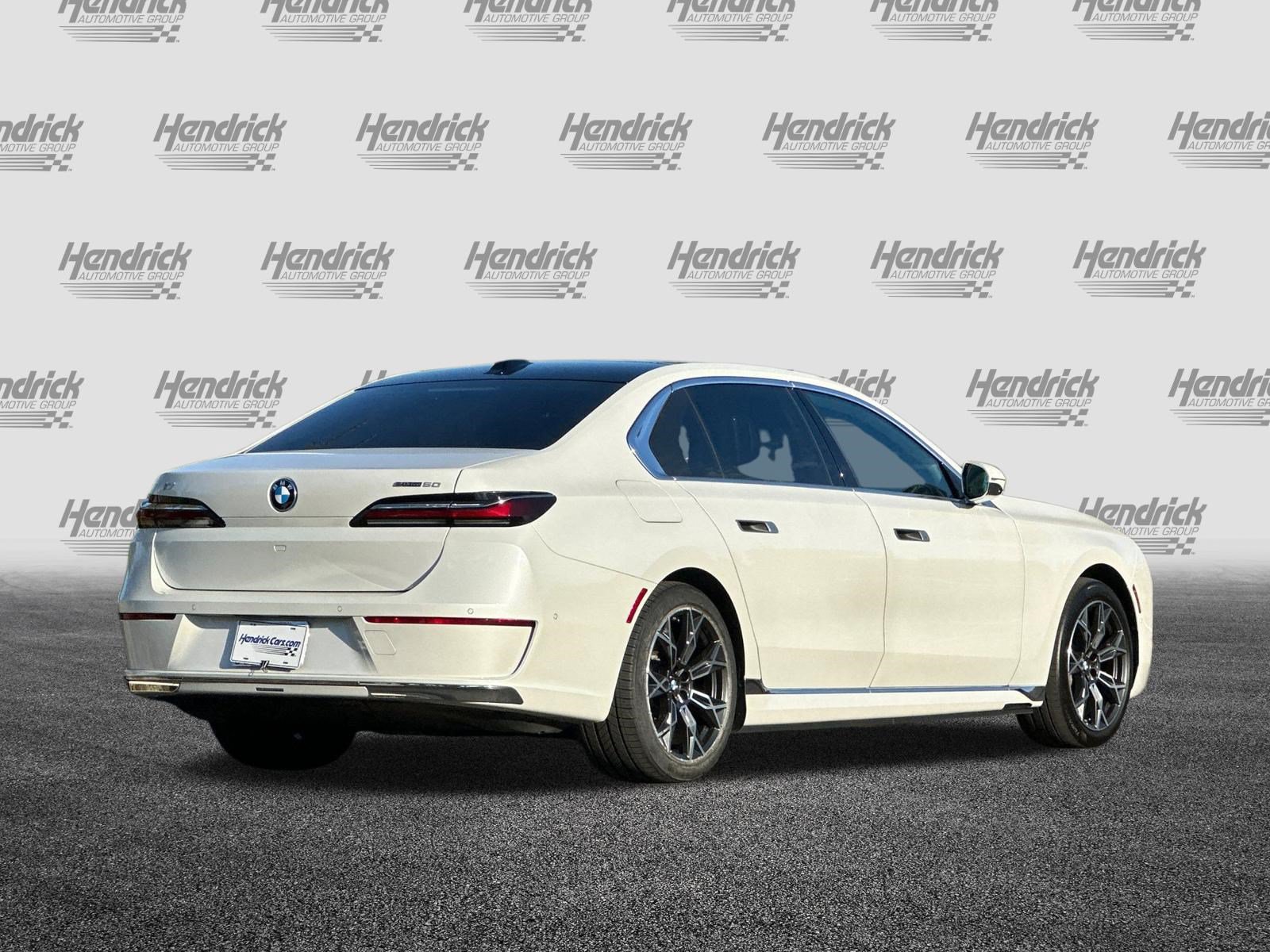 Used 2026 BMW i7 eDrive50 RWD image 5