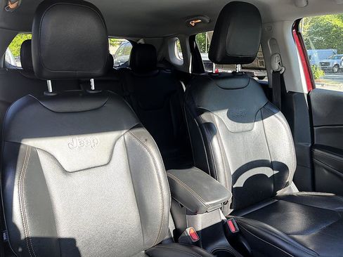 Used 2021 Jeep Compass Limited AWD/4WD image 20