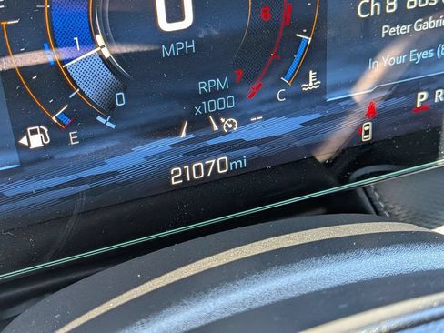 Used 2025 Chevrolet Equinox LT FWD image 20
