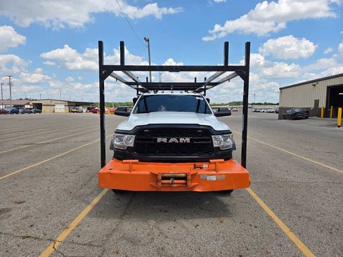 Used 2022 RAM 5500 Tradesman w/ Max Tow Package AWD/4WD image 2
