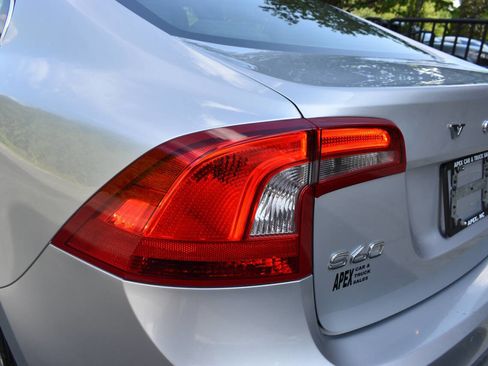 Used 2014 Volvo S60 T6 AWD/4WD image 36