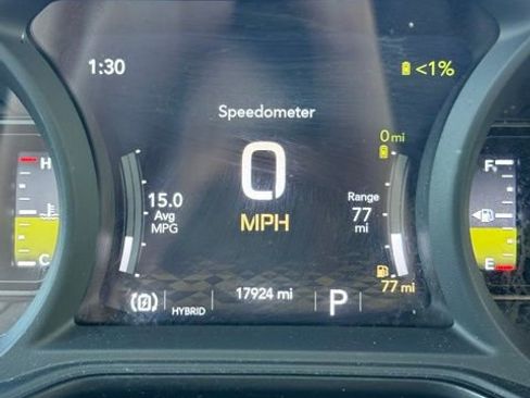 Used 2024 Jeep Wrangler Unlimited AWD/4WD image 5