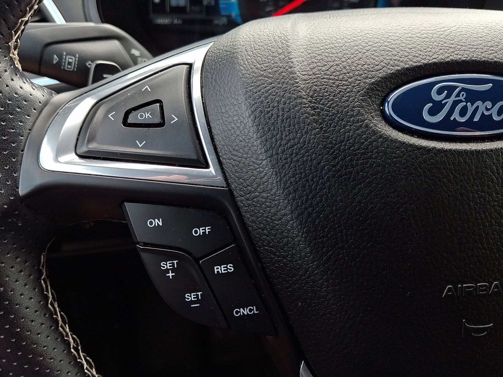 Certified 2022 Ford Edge ST w/ Cargo Accessory Package AWD/4WD image 20