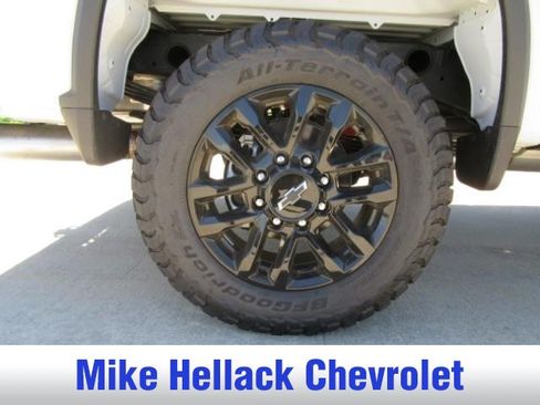 New 2026 Chevrolet Silverado 2500 LT w/ Trail Boss Package AWD/4WD image 9