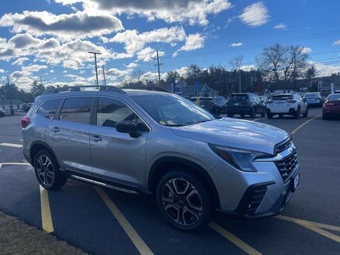 New 2026 Subaru Ascent Limited image 3