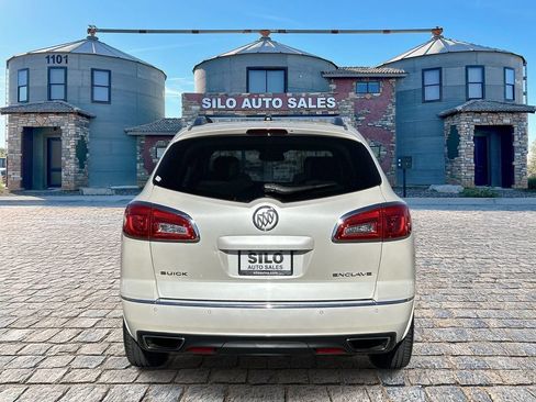 Used 2013 Buick Enclave Premium FWD image 4
