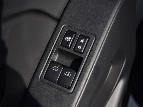 New 2026 Nissan Frontier S image 12