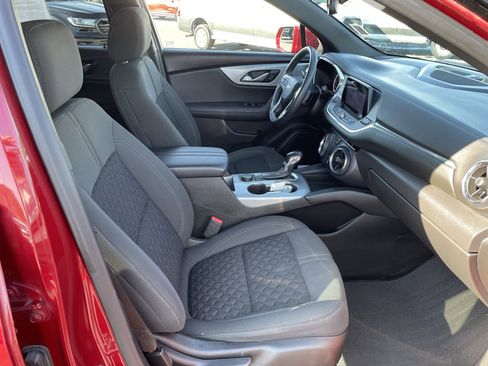 Used 2019 Chevrolet Blazer LT image 36