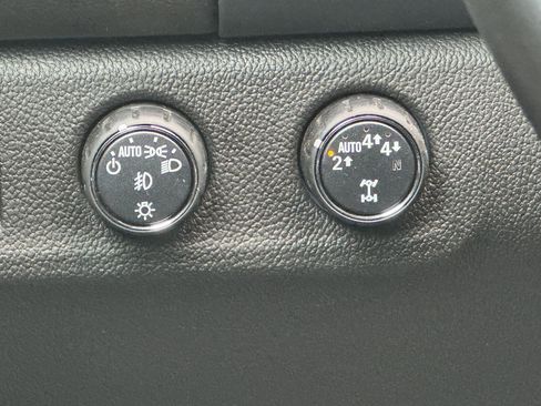 Used 2021 GMC Canyon AT4 w/ Trailering Package AWD/4WD image 11