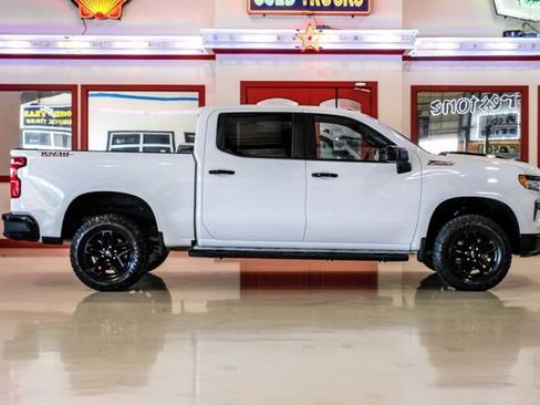 Used 2024 Chevrolet Silverado 1500 LT Trail Boss w/ Protection Package image 10