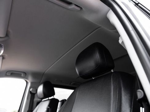 Used 2017 Mercedes-Benz Metris Passenger w/ Driver Efficiency Package image 28