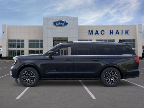 New 2026 Ford Expedition Max Platinum image 3