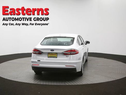 Used 2020 Ford Fusion SE FWD image 37