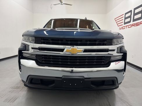 Used 2019 Chevrolet Silverado 1500 LT w/ All-Star Edition image 4