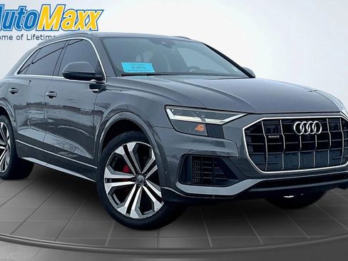 Used 2019 Audi Q8 Premium Plus w/ Premium Plus AWD/4WD image 3