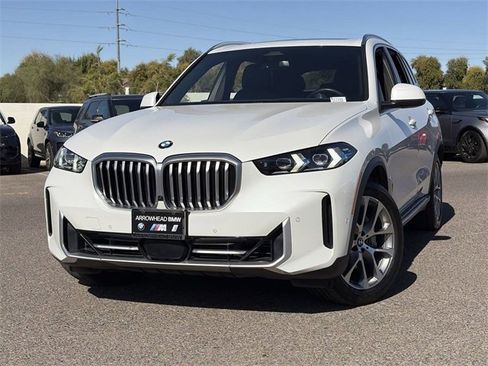 Used 2024 BMW X5 xDrive40i image 3