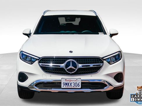 Used 2024 Mercedes-Benz GLC 300 image 2