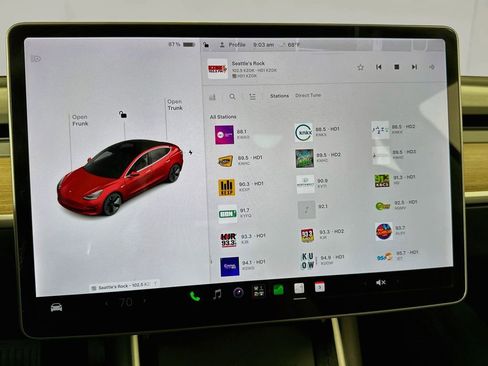 Used 2018 Tesla Model 3 Long Range RWD image 18